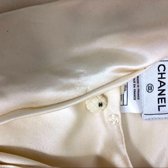 CHANEL Vintage 100% Silk Top/Blouse - Picture 10 of 11